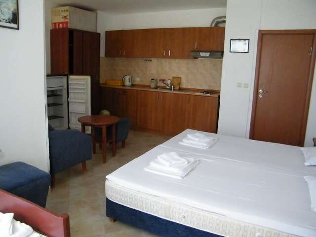 Гостевой дом Villa Izgrev Apartments Созополь-14
